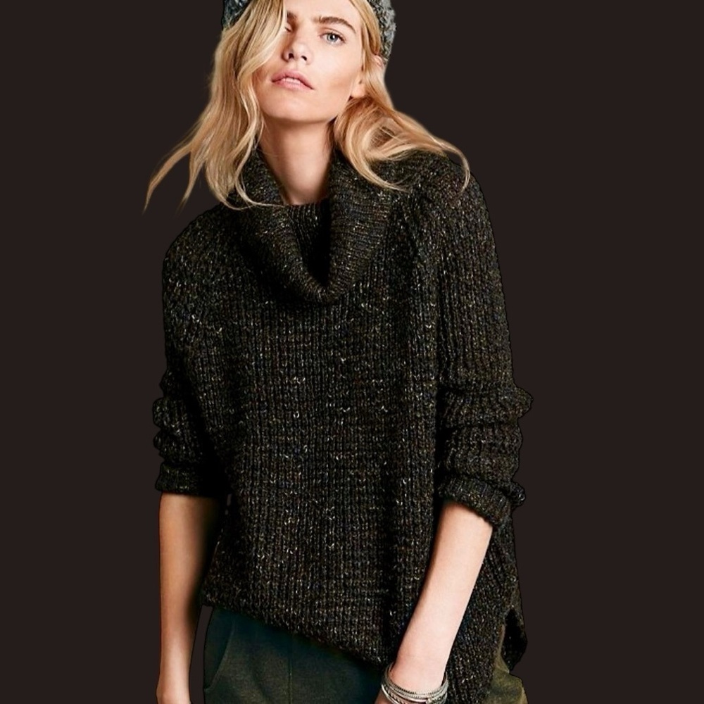 Free People ‘Dylan Tweedy’ Cowl Neck Sweater in Black / Charcoal Gray Size M
